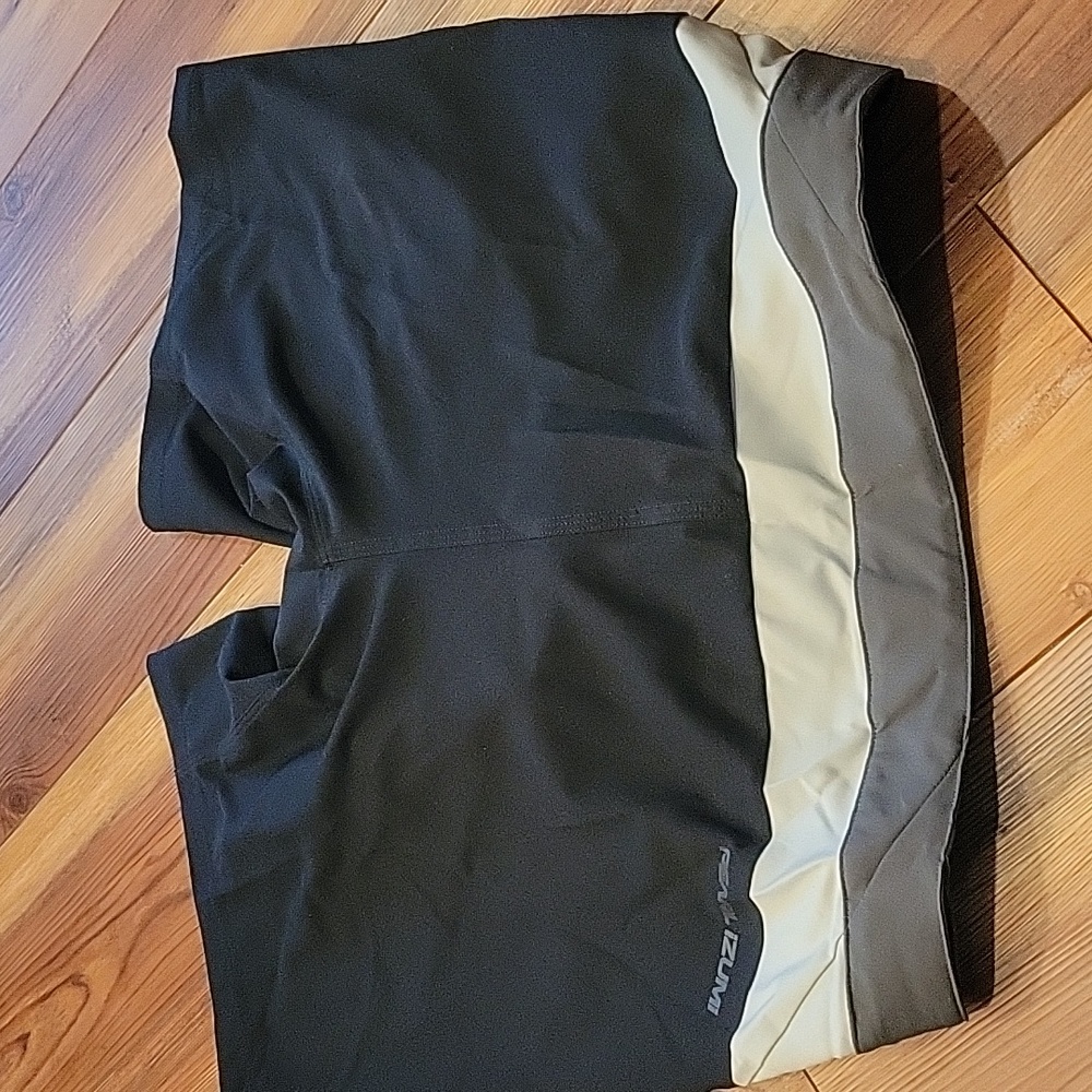 🆕 Pearl Izumi cycling shorts - Picture 10 of 11